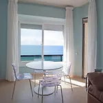 Апарт-готель Sole Mare Alaxi