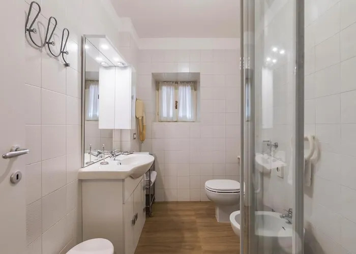 Sole Mare Alaxi Apartmanhotel 4*