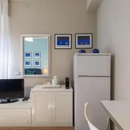 Sole Mare Alaxi Апарт-отель Алассио