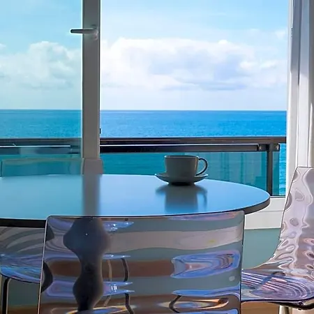 Sole Mare Alaxi شقة فندقية 4*
