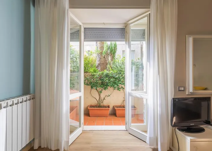 Sole Mare Alaxi Aparthotel